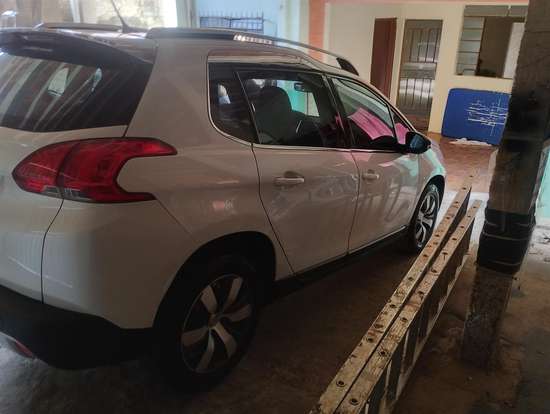 PEUGEOT-2008-2016