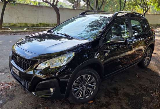 PEUGEOT-2008-2021