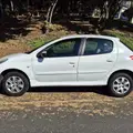 PEUGEOT 207 1.4 XR 8V FLEX 4P MANUAL PEUGEOT 207 1.4 XR 8V FLEX 4P MANUAL
