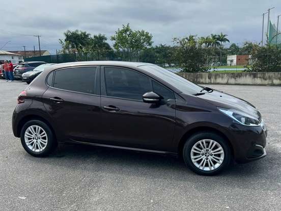 PEUGEOT-208-1.6 ACTIVE PACK 16V FLEX 4P AUTOMÁTICO PEUGEOT-208-2018
