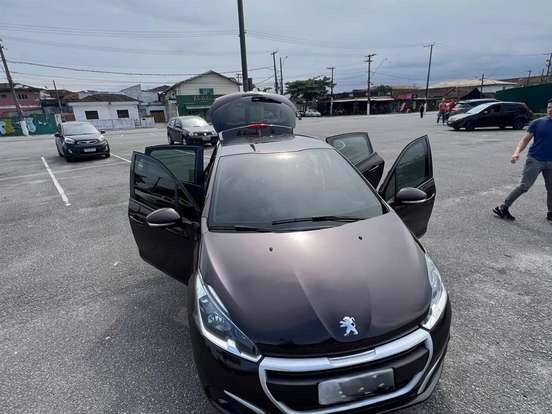 PEUGEOT-208-1.6 ACTIVE PACK 16V FLEX 4P AUTOMÁTICO PEUGEOT-208-2018