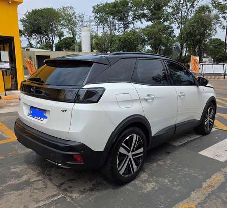 PEUGEOT-3008-2022