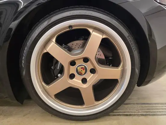 PORSCHE-718-2021