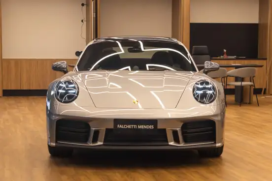 PORSCHE-911-2025