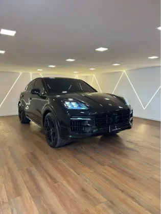 PORSCHE CAYENNE 3.0 V6 E-HYBRID COUPÉ AWD TIPTRONIC S