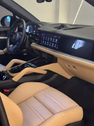 PORSCHE-CAYENNE-2025