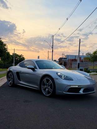 PORSCHE-718-2024