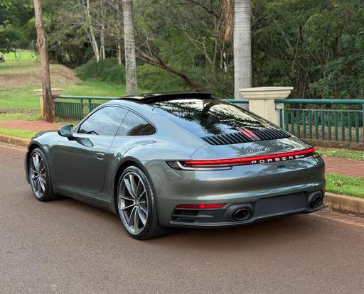 PORSCHE-911-2020