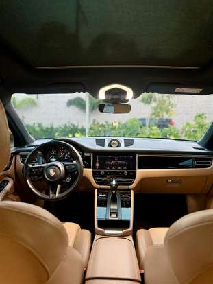 PORSCHE-MACAN-2022