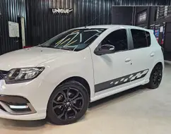 RENAULT SANDERO 2.0 16V HI-FLEX RS MANUAL RENAULT SANDERO 2.0 16V HI-FLEX RS MANUAL