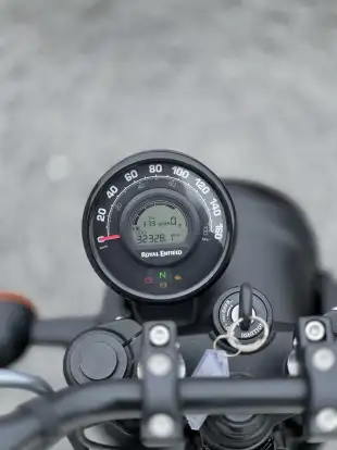 ROYAL ENFIELD-HUNTER 350-2023