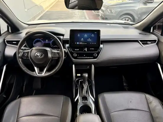 TOYOTA-COROLLA CROSS-2.0 VVT-IE FLEX XRE DIRECT SHIFT TOYOTA-COROLLA CROSS-2024