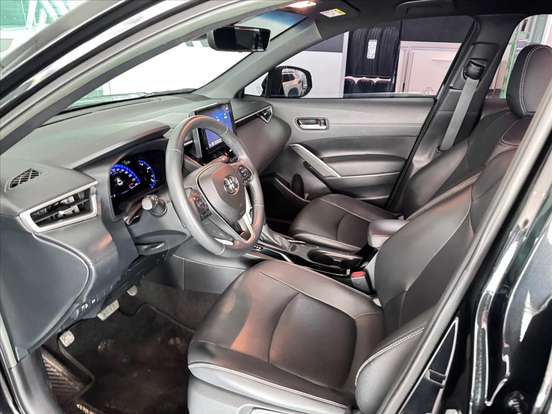 TOYOTA-COROLLA CROSS-2023