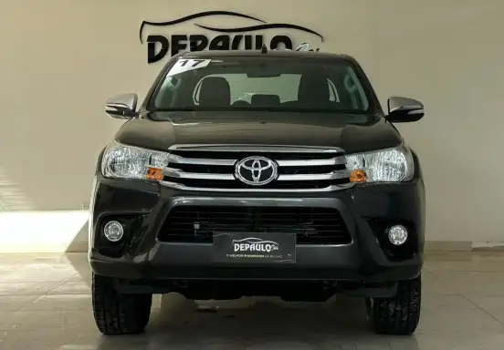 TOYOTA-HILUX-2016