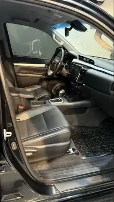 TOYOTA-HILUX-2.8 D-4D TURBO DIESEL CD SRX 4X4 AUTOMÁTICO TOYOTA-HILUX-2022