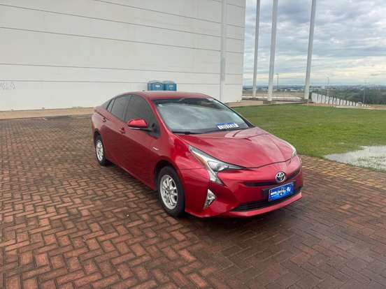 TOYOTA-PRIUS-2017