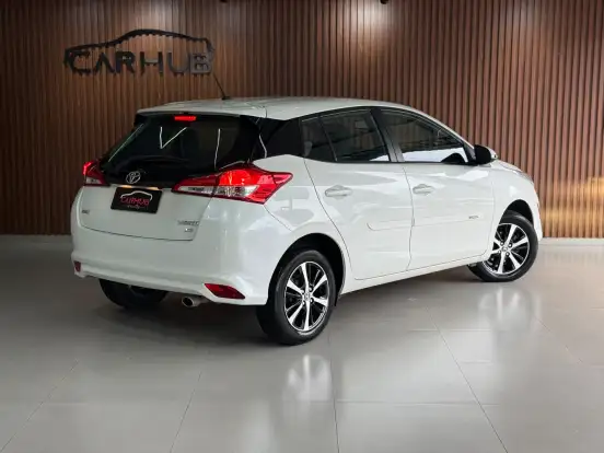 TOYOTA-YARIS-1.5 16V FLEX XS CONNECT MULTIDRIVE TOYOTA-YARIS-2019