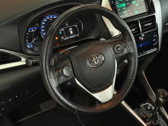 TOYOTA-YARIS-1.5 16V FLEX XS CONNECT MULTIDRIVE TOYOTA-YARIS-2019