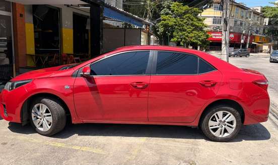 TOYOTA-COROLLA-2015