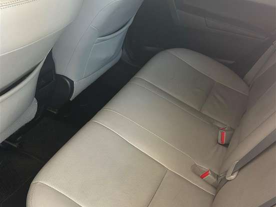 TOYOTA-COROLLA-1.8 GLI 16V FLEX 4P AUTOMÁTICO TOYOTA-COROLLA-2015