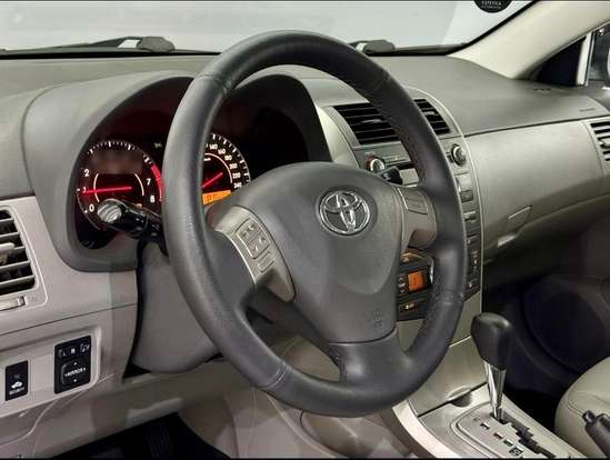 TOYOTA-COROLLA-2008