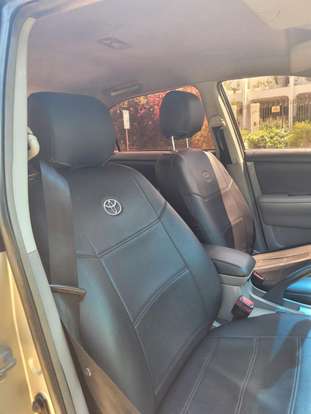 TOYOTA-COROLLA-2003