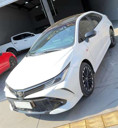 TOYOTA-COROLLA-2023