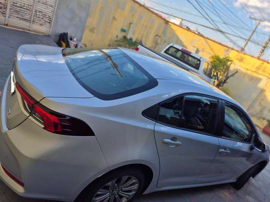 TOYOTA-COROLLA-2023