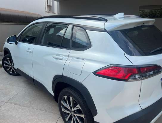 TOYOTA-COROLLA CROSS-2022