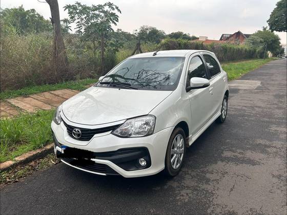 TOYOTA ETIOS 1.5 XLS 16V FLEX 4P AUTOMÁTICO