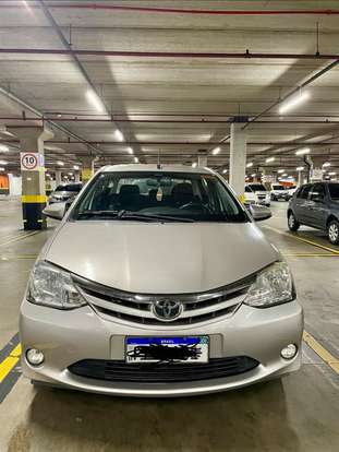TOYOTA-ETIOS-2016