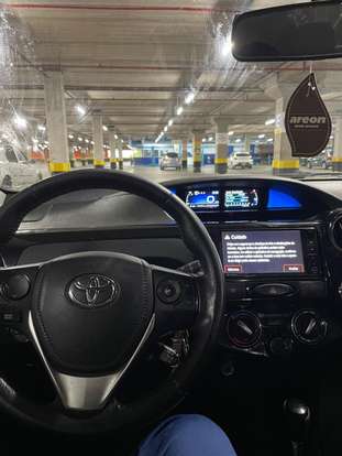 TOYOTA-ETIOS-2016