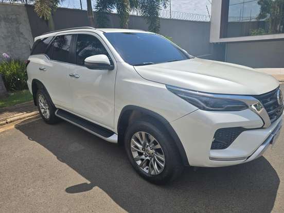 TOYOTA-HILUX SW4-2020