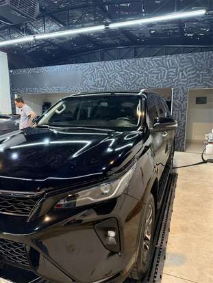 TOYOTA-HILUX SW4-2024