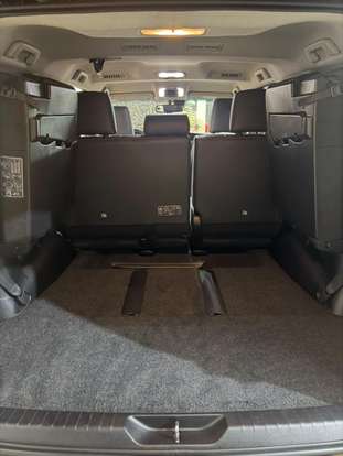 TOYOTA-HILUX SW4-2024