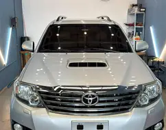 TOYOTA HILUX SW4 3.0 SRV 4X4 16V TURBO INTERCOOLER DIESEL 4P AUTOMÁTICO TOYOTA HILUX SW4 3.0 SRV 4X4 16V TURBO INTERCOOLER DIESEL 4P AUTOMÁTICO