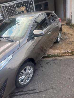 TOYOTA-YARIS-2018