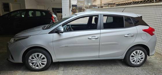 TOYOTA YARIS 1.5 16V FLEX XL MULTIDRIVE