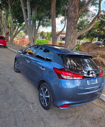 TOYOTA-YARIS-2018