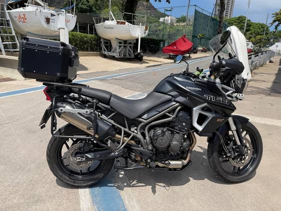 TRIUMPH TIGER 800 XRT 
