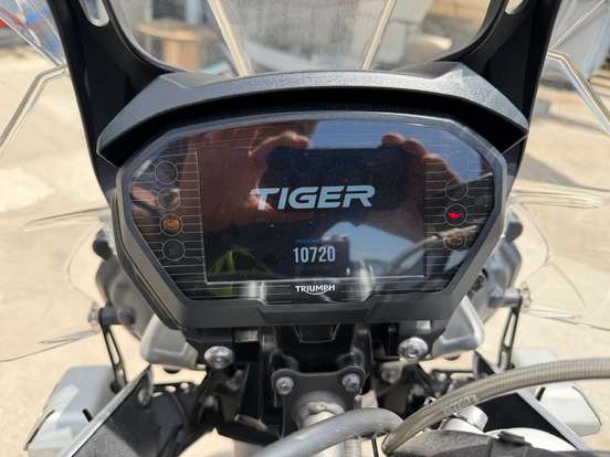 TRIUMPH-TIGER 800 XRT-2019