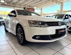 VOLKSWAGEN JETTA 2.0 TSI HIGHLINE 200CV GASOLINA 4P TIPTRONIC VOLKSWAGEN JETTA 2.0 TSI HIGHLINE 200CV GASOLINA 4P TIPTRONIC