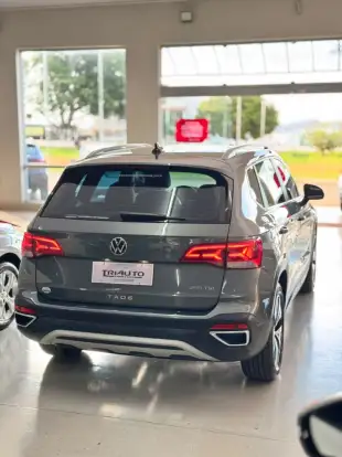VOLKSWAGEN-TAOS-1.4 250 TSI TOTAL FLEX HIGHLINE AUTOMÁTICO VOLKSWAGEN-TAOS-2023