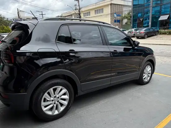 VOLKSWAGEN-T-CROSS-1.0 200 TSI TOTAL FLEX AUTOMÁTICO VOLKSWAGEN-T-CROSS-2019