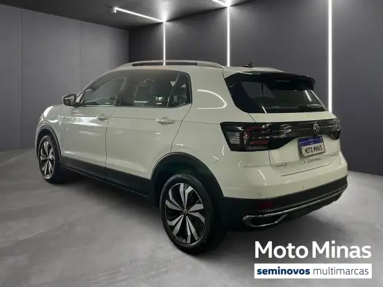 VOLKSWAGEN-T-CROSS-2023