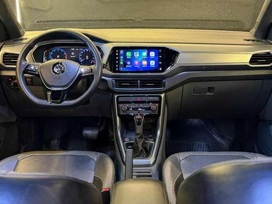 VOLKSWAGEN-T-CROSS-1.0 200 TSI TOTAL FLEX COMFORTLINE AUTOMÁTICO VOLKSWAGEN-T-CROSS-2020