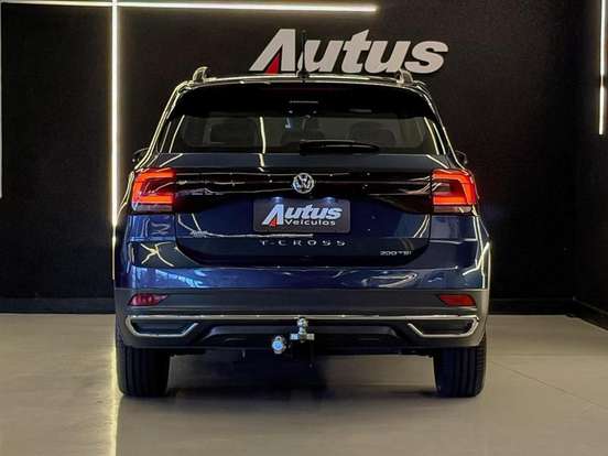 VOLKSWAGEN-T-CROSS-2020