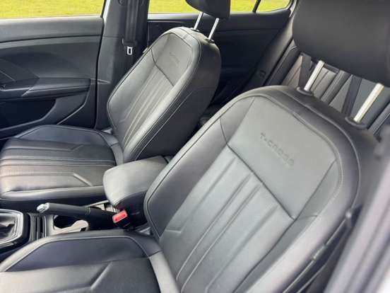 VOLKSWAGEN-T-CROSS-1.4 250 TSI TOTAL FLEX HIGHLINE AUTOMÁTICO VOLKSWAGEN-T-CROSS-2025