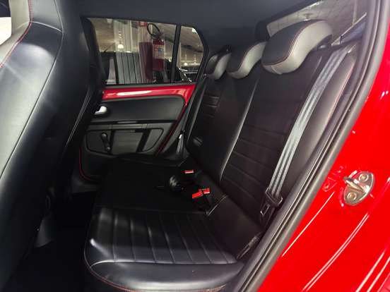 VOLKSWAGEN-UP-1.0 TSI PEPPER 12V FLEX 4P MANUAL VOLKSWAGEN-UP-2018