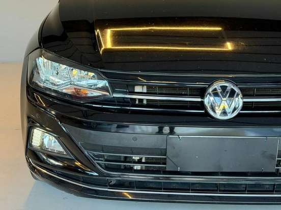 VOLKSWAGEN-VIRTUS-2018